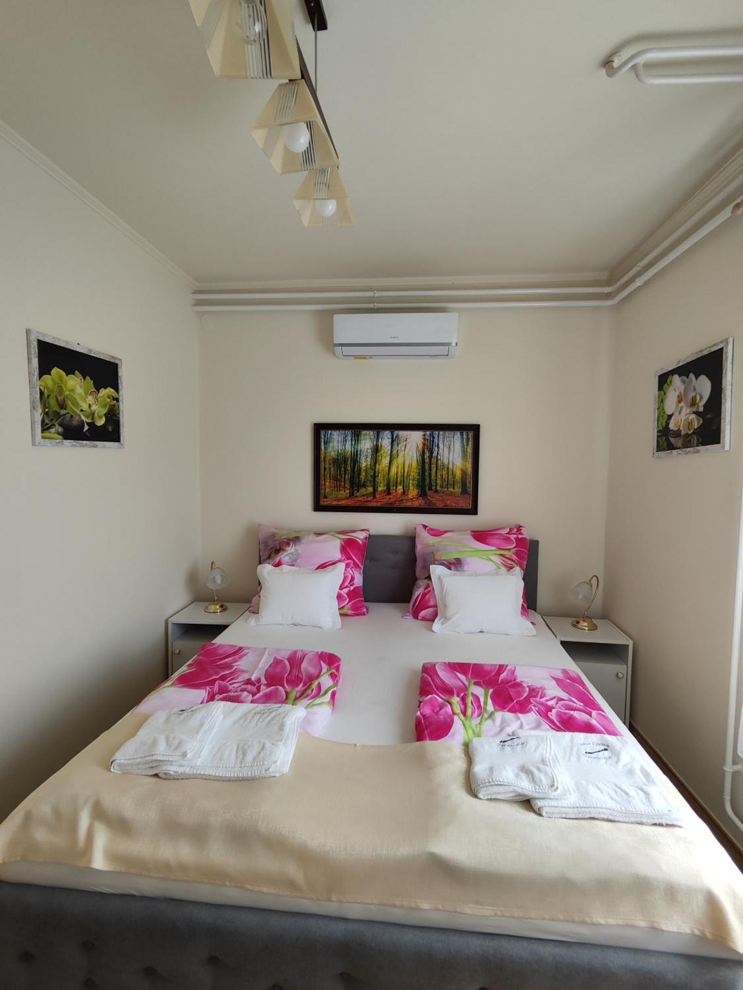 Havasi Ueduelohaz Appartement Gyenesdiás Buitenkant foto