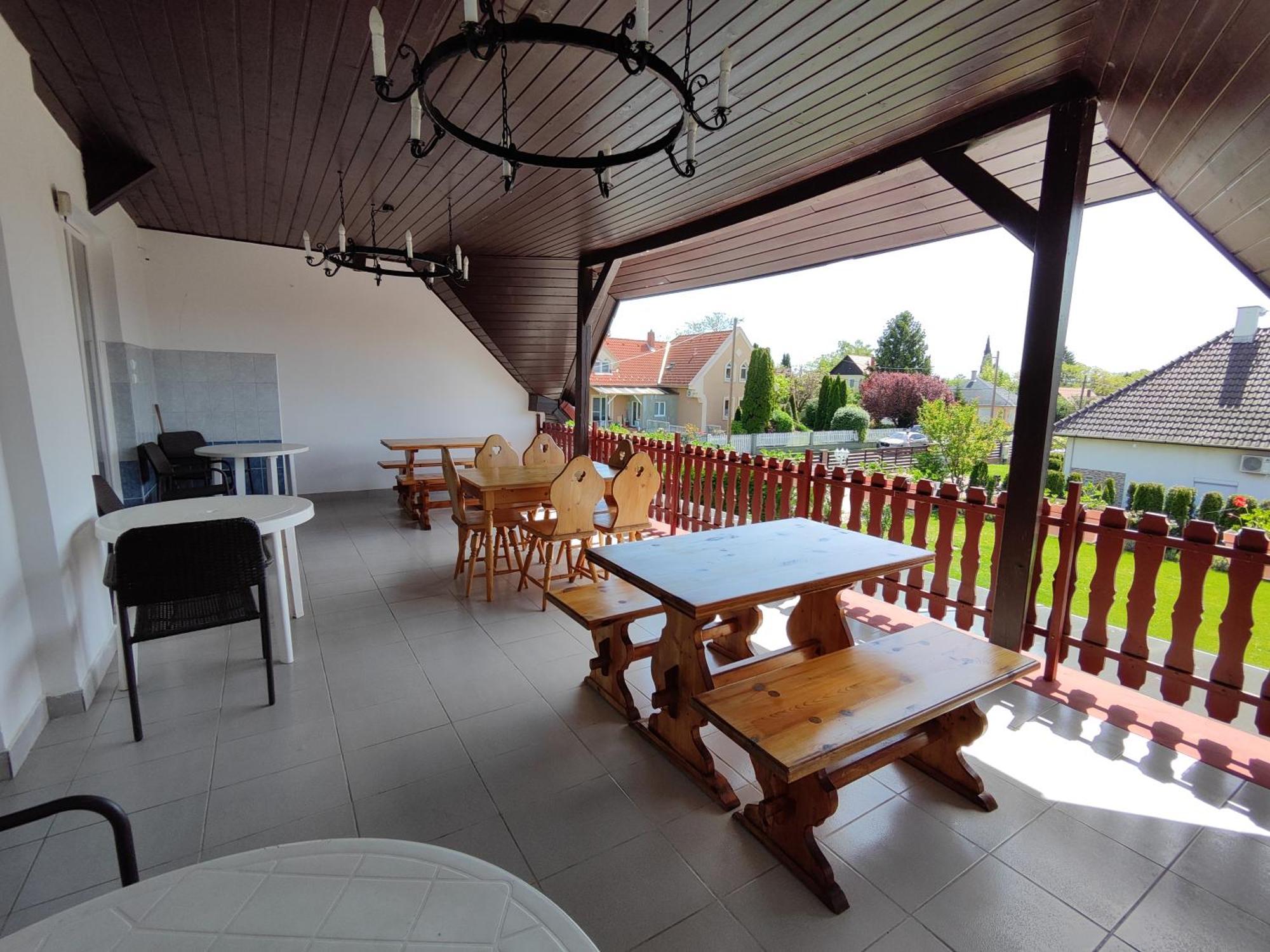 Havasi Ueduelohaz Appartement Gyenesdiás Buitenkant foto